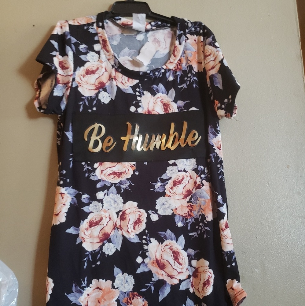 Be Humble floral t shirt women size medium new